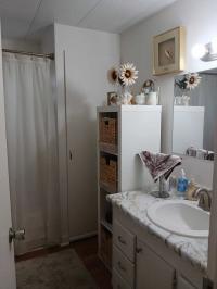1972 SUNH Manufactured Home