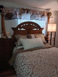 1972 SUNH Manufactured Home