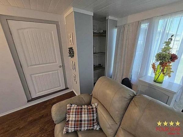 1973 SKYL  Home