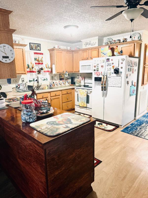 2006 DEST Mobile Home For Sale