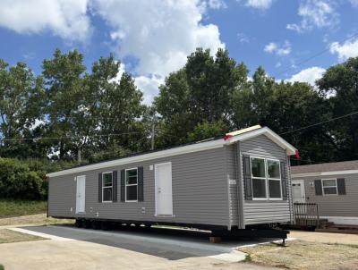 Mobile Home at 410 S. Barrington Rd. Lot 67 Wauconda, IL 60084