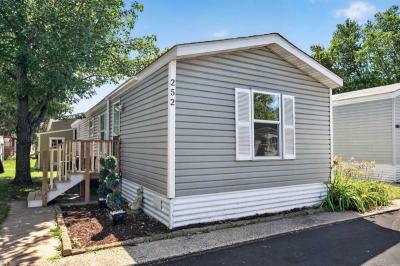 Mobile Home at 252 Baldwin Cir Lino Lakes, MN 55014