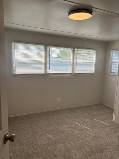 Photo 5 of 6 of home located at 43433 Bordeaux  Ave, #712 Sterling Heights, MI 48314