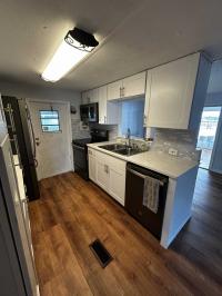 1976 2BD/1.5BA Mobile Home
