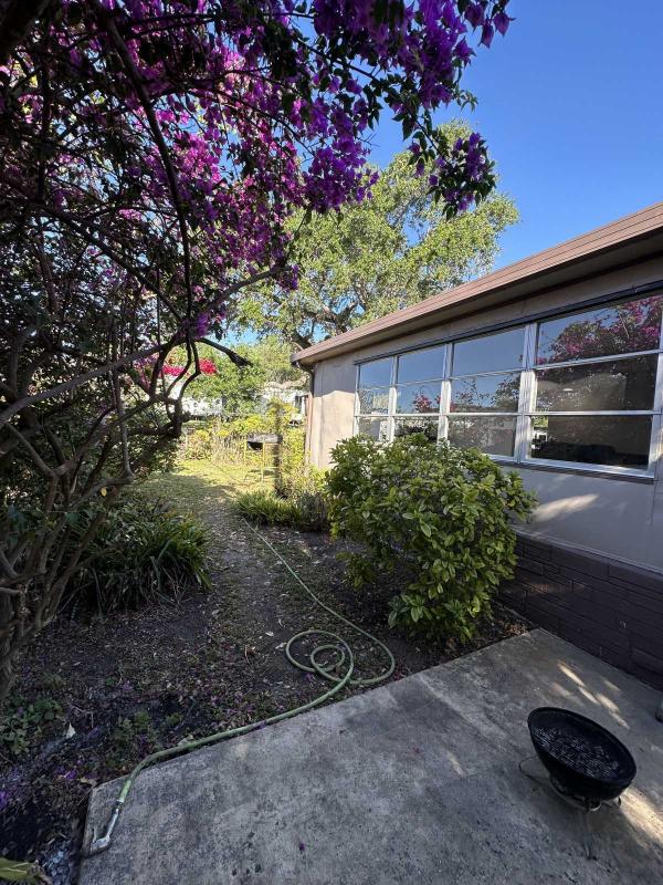 Mobile Home For Sale