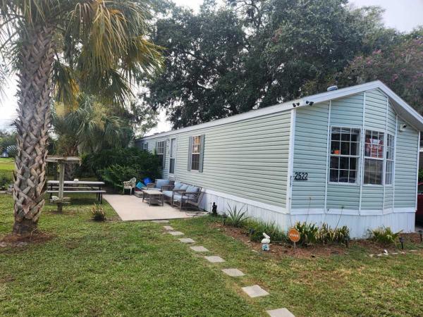  Mobile Home For Sale