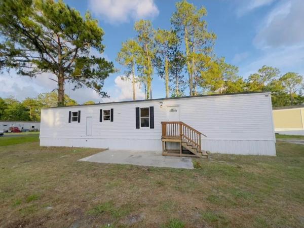  Mobile Home For Sale