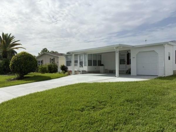 Photo 1 of 2 of home located at 1079 Celebration Drive Sebring, FL 33872