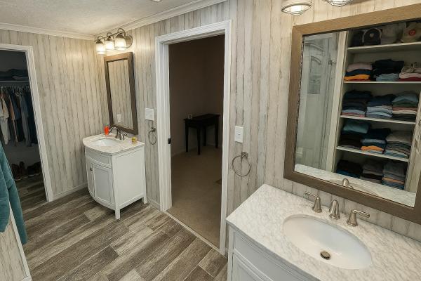 2003 Clayton CLH Mobile Home