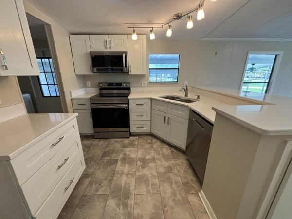1983 Homes of Merit Mobile Home For Sale
