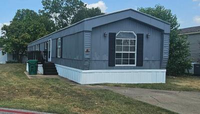Mobile Home at 2390 W Moore Avenue #H02 Terrell, TX 75160