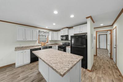 Mobile Home at 3742 E Main Rd, Lot 113 Fredonia, NY 14063