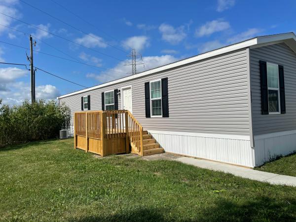 Photo 1 of 2 of home located at 1001 Mayflower Road #373 South Bend, IN 46619