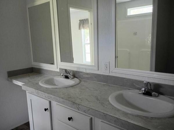 2024 260TS28483B  Home