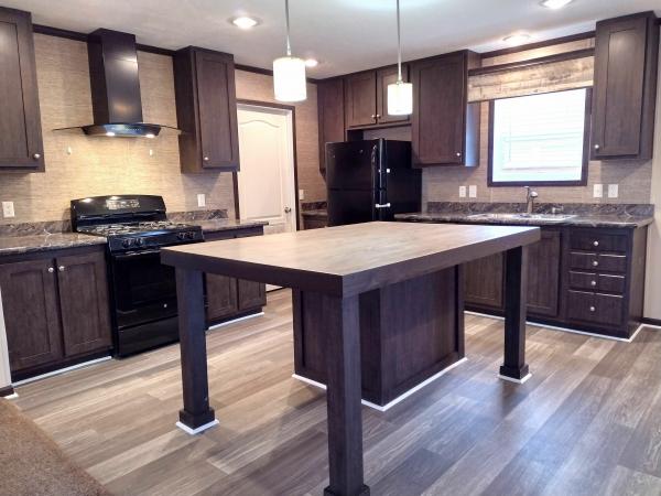 2017 Clayton Homes Inc Mobile Home For Sale