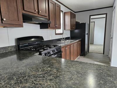 Mobile Home at 2758 West Robin Drive Lot 370 Saginaw, MI 48601