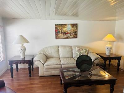Photo 5 of 16 of home located at 154 Jasmine Dr. Fruitland Park, FL 34731