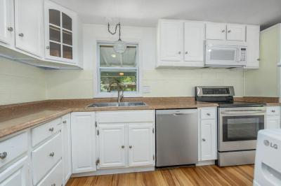 Photo 2 of 13 of home located at 10 Kings Lane Epsom, NH 03234