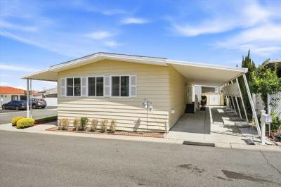 Photo 5 of 32 of home located at 5215 E Chapman Ave., Spc. 55 Orange, CA 92869