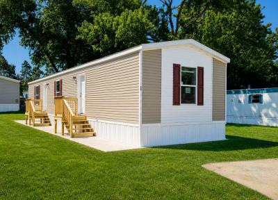 Mobile Home at Pinewood Chillicothe, Il 61523 Lot 45 Chillicothe, IL 61523