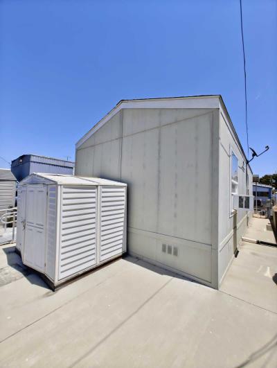 Photo 4 of 18 of home located at 4919 Brook Long Beach, CA 90805