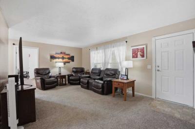 Photo 4 of 27 of home located at 150 Whippoorwill Lane Rochester Hills, MI 48309
