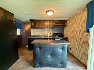Photo 3 of 29 of home located at 229 Miller St F4 Ludlow, MA 01056