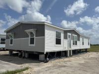 2027 Champion Home Builders, Inc. mobile Home