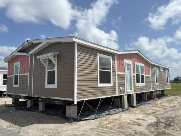 2027 Champion Home Builders, Inc. Mobile Home For Sale