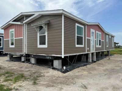 Mobile Home at 17101 SW 200th St., #52 Miami, FL 33187