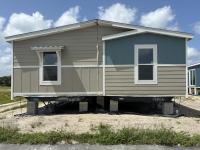 2027 Champion Home Builders, Inc. mobile Home