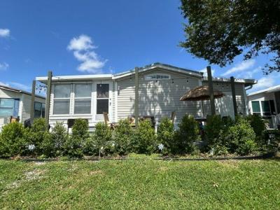 Photo 3 of 14 of home located at 153 Plantation Blvd Lake Worth, FL 33467