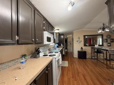 Photo 5 of 18 of home located at 104 Greendale Dr Saint Charles, MO 63301