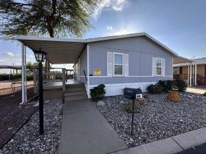 Shaded Side Deck