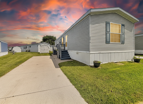 2018  Mobile Home For Sale