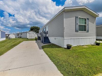 Photo 2 of 17 of home located at 45314 Pierre Dr Macomb, MI 48044
