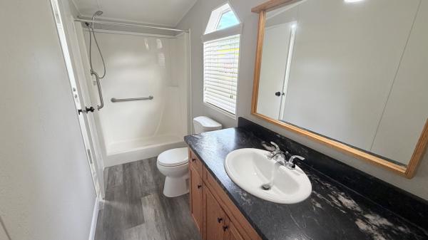 2004 KING KING Mobile Home