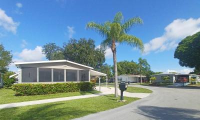Photo 3 of 10 of home located at 6599 NW 34th Ave Coconut Creek, FL 33073