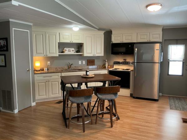 1984 TWIN Double Mobile Home