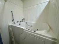2004 LAMPLIGHTER LA223-2 Mobile Home