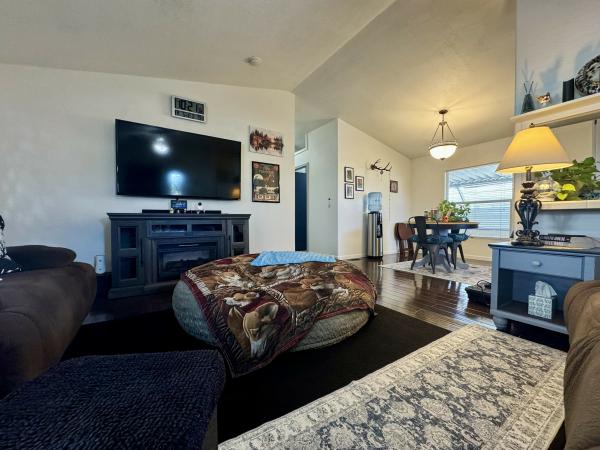 2004 LAMPLIGHTER LA223-2 Mobile Home