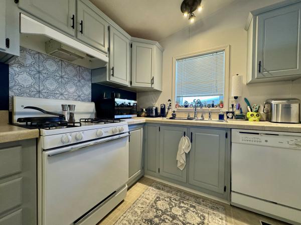 2004 LAMPLIGHTER LA223-2 Mobile Home