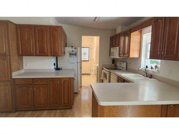 2005 Shamrock Manufactured Home