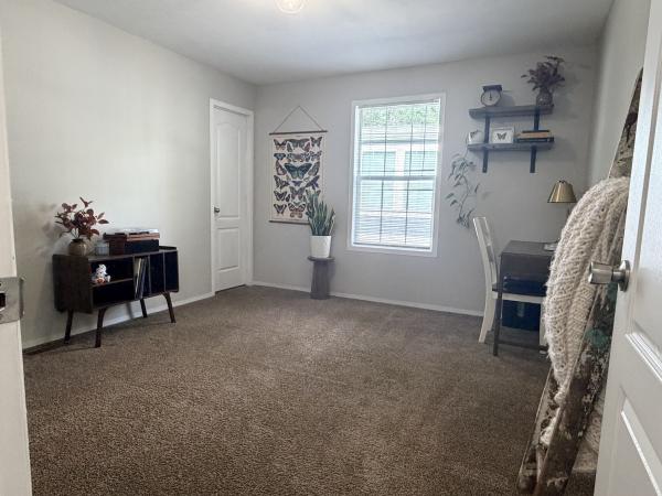 2012 Crest n/a Mobile Home