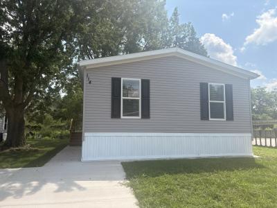 Photo 8 of 3 of home located at 114 Piedmont Dr. SE Grand Rapids, MI 49548
