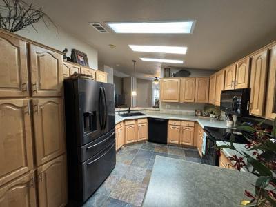 Photo 5 of 20 of home located at 3301 S Goldfield Road Lot 3030 Apache Junction, AZ 85119