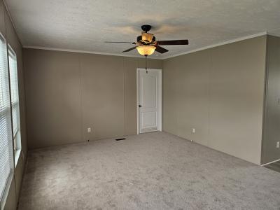 Photo 5 of 16 of home located at 89 Lynnwood Circle #149 Clarksville, TN 37040