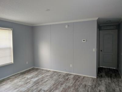 Photo 5 of 8 of home located at 1500 W Highland St #0011 Lakeland, FL 33815