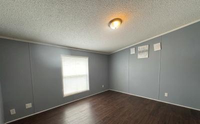 Photo 4 of 8 of home located at 3435 Creekside Blvd Burton, MI 48519