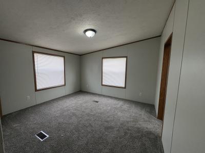 Photo 5 of 8 of home located at 112 Pebble Creek Drive Greenwood, IN 46143